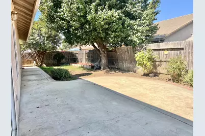 1079 Twins Way, Yuba City, CA 95991 - Photo 8