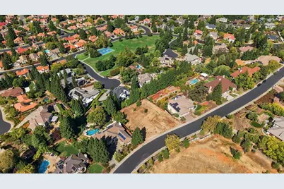 455 Rockport Circle, Folsom, CA 95630 - Photo 4