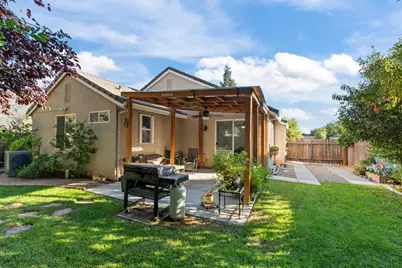 421 Penn Central Court, Rio Linda, CA 95673 - Photo 32