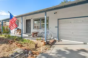 1095 Sonoma Ave, Sacramento, CA 95815 - Photo 2