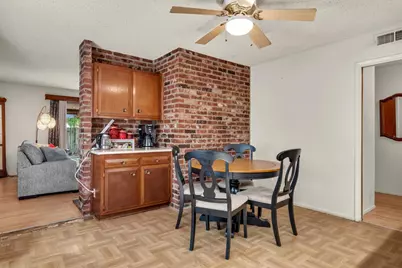 9200 Condesa Drive, Sacramento, CA 95826 - Photo 8