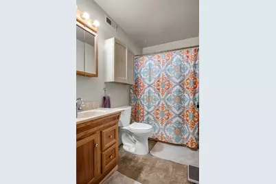 9200 Condesa Drive, Sacramento, CA 95826 - Photo 18