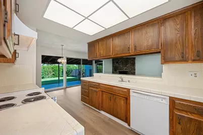 1005 Friars Court, Carmichael, CA 95608 - Photo 16