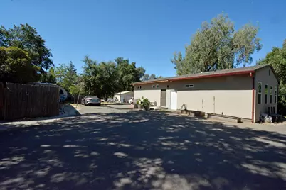 8039 Sunrise Boulevard, Citrus Heights, CA 95610 - Photo 10