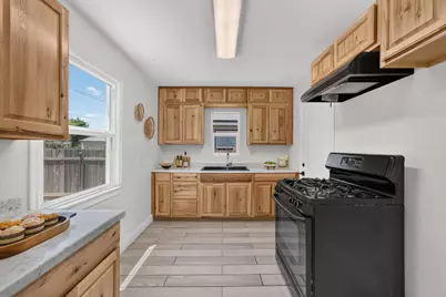 1616 Cumiskey Street, Marysville, CA 95901 - Photo 10