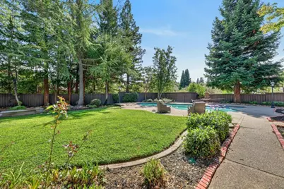 2080 Portsmouth Drive, El Dorado Hills, CA 95762 - Photo 42