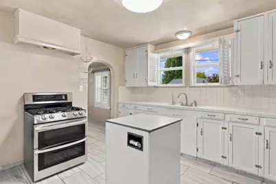 611 E 20th Street, Merced, CA 95340 - Photo 22