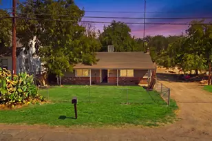 2930 Albatross Wy, Sacramento, CA 95815 - Photo 6