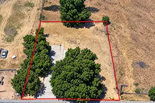 1615 N Coffee St, Merced, CA 95341 - Photo 1