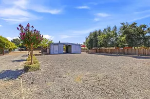 140 Roosevelt Ave, San Martin, CA 95046 - Photo 54