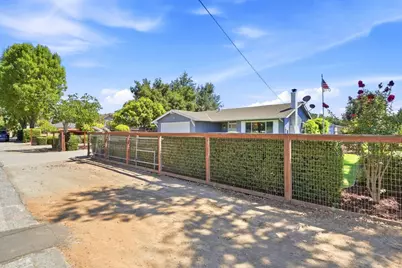 140 Roosevelt Avenue, San Martin, CA 95046 - Photo 4