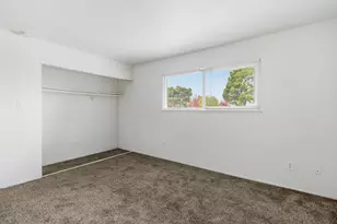 7646 La Mancha Way, Sacramento, CA 95823 - Photo 22