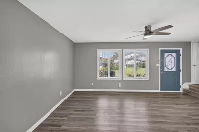 23 Omaha Court, Sacramento, CA 95823 - Photo 14