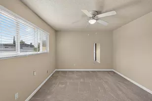 23 Omaha Ct, Sacramento, CA 95823 - Photo 40