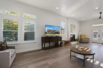 478 E Milgeo Avenue, Ripon, CA 95366 - Photo 6