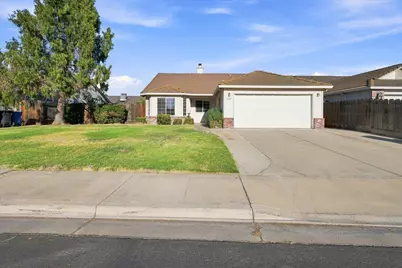 1724 Crusher Ave., Turlock, CA 95380 - Photo 4