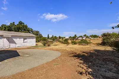 1080 Butte Avenue, Oroville, CA 95965 - Photo 36