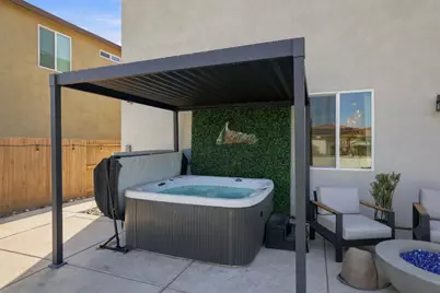 2072 Upper Bank Way, Roseville, CA 95747 - Photo 44