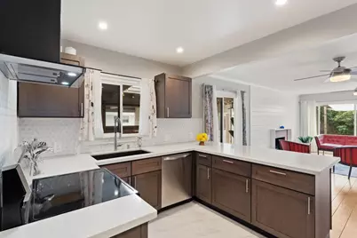 3424 Kentfield Drive, Sacramento, CA 95821 - Photo 10