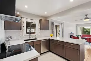 3424 Kentfield Dr, Sacramento, CA 95821 - Photo 10