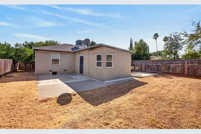 4470 El Cerrito Way, Sacramento, CA 95820 - Photo 24