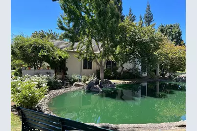 1824 E Stonebrook Lane, Clovis, CA 93611 - Photo 2
