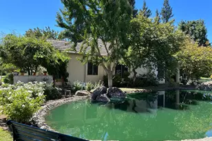 1824 E Stonebrook Ln, Clovis, CA 93611 - Photo 2