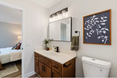 2 Hedgerow Court, Sacramento, CA 95823 - Photo 18
