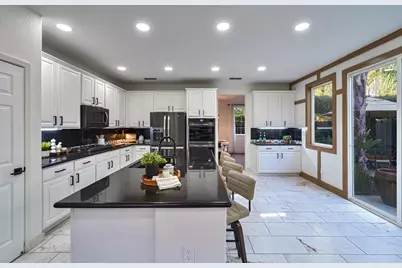 8621 Banton Circle, Elk Grove, CA 95624 - Photo 16