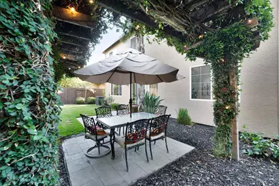 8621 Banton Circle, Elk Grove, CA 95624 - Photo 74