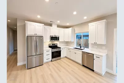 5861 Wallace Avenue, Sacramento, CA 95824 - Photo 2