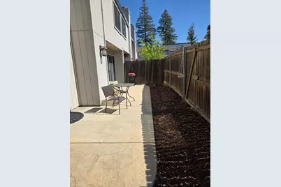 1385 Hood Road, Sacramento, CA 95825 - Photo 32