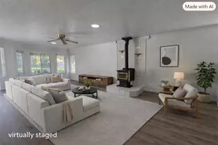 6909 Sprig Dr, Sacramento, CA 95842 - Photo 4