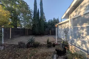 6909 Sprig Dr, Sacramento, CA 95842 - Photo 16