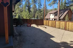 1057 Mohawk St, South Lake Tahoe, CA 96150 - Photo 6