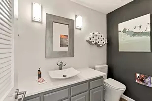 440 Wyndgate Rd, Sacramento, CA 95864 - Photo 16