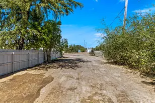 2510 Vineyard Rd, Roseville, CA 95747 - Photo 40