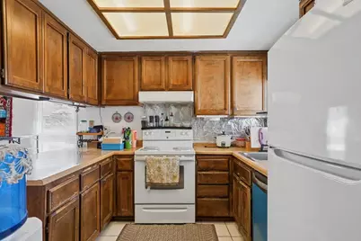 73 Ishi Circle, Sacramento, CA 95833 - Photo 10