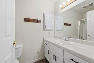 1422 Silva Ave, Newman, CA 95360 - Photo 18