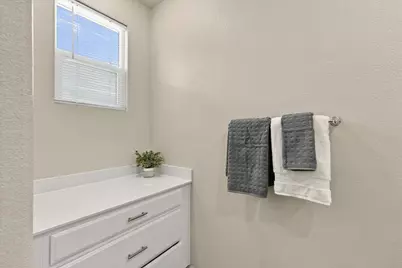 5064 Frisbee Drive, Roseville, CA 95747 - Photo 32