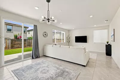 5064 Frisbee Drive, Roseville, CA 95747 - Photo 8