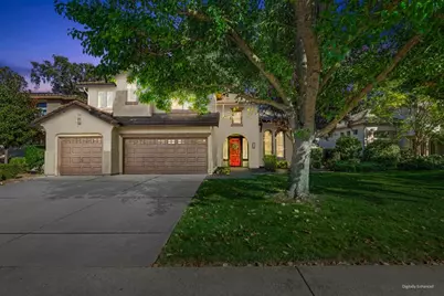 245 Woodhaven Place, West Sacramento, CA 95605 - Photo 2