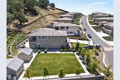 3178 Red Granite Drive, El Dorado Hills, CA 95762 - Photo 10