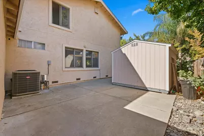 371 Rivertree, Sacramento, CA 95831 - Photo 40