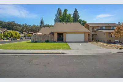 1149 River Bluff Drive, Oakdale, CA 95361 - Photo 2