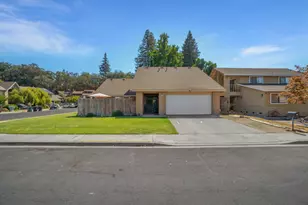 1149 River Bluff Dr, Oakdale, CA 95361 - Photo 2
