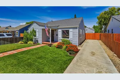 327 Eureka Avenue, Lodi, CA 95240 - Photo 2