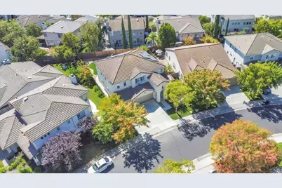 2612 Lark Sparrow Way, Elk Grove, CA 95757 - Photo 44