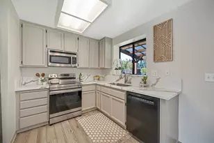 132 Placer Mine Rd, Folsom, CA 95630 - Photo 10
