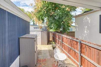 E Royalwood, Rancho Cordova, CA 95670 - Photo 28